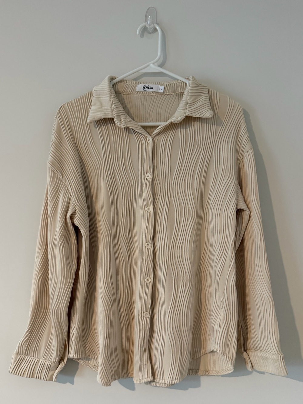 CHYRII Textured Button Down Beige Blouse Women’s Large - Picture 2 of 8